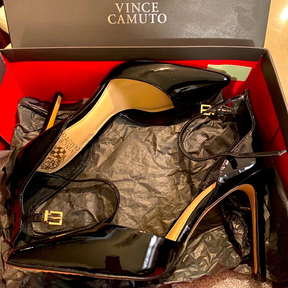 COPY - NWT Black Patent leather heels